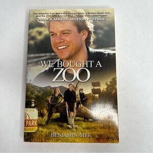 We Bought a Zoo : The‎ Amazing True Story of a Young Family, a Broken down Zoo